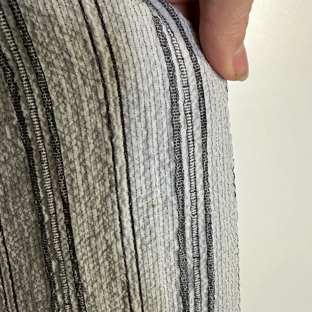 Habitat White Black Textured Striped Buttoned Blouse Size Small - Picture 3 of 8